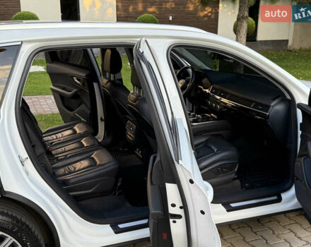 Белый Ауди Ку 7, объемом двигателя 3 л и пробегом 108 тыс. км за 31700 $, фото 76 на Automoto.ua