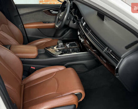 Білий Ауді Ку 7, об'ємом двигуна 3 л та пробігом 152 тис. км за 38500 $, фото 28 на Automoto.ua