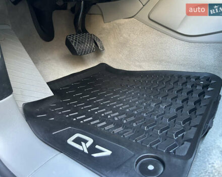 Білий Ауді Ку 7, об'ємом двигуна 3 л та пробігом 104 тис. км за 28500 $, фото 48 на Automoto.ua