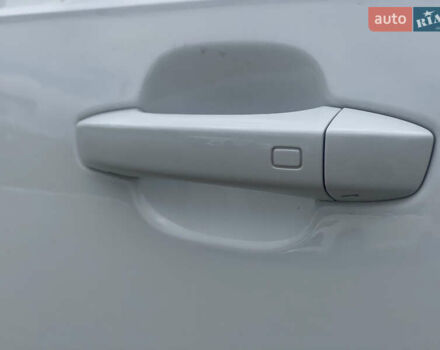 Белый Ауди Ку 7, объемом двигателя 3 л и пробегом 112 тыс. км за 35000 $, фото 11 на Automoto.ua