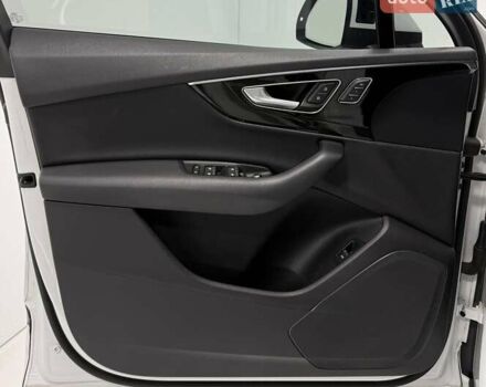 Белый Ауди Ку 7, объемом двигателя 3 л и пробегом 220 тыс. км за 27000 $, фото 30 на Automoto.ua