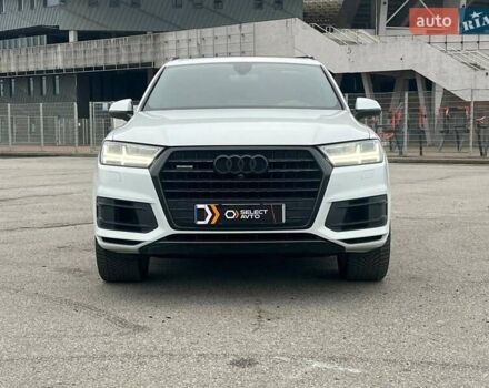 Белый Ауди Ку 7, объемом двигателя 3 л и пробегом 105 тыс. км за 31990 $, фото 5 на Automoto.ua