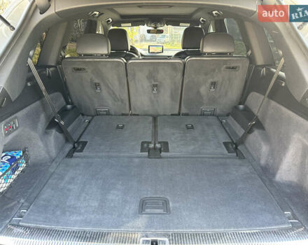 Білий Ауді Ку 7, об'ємом двигуна 2 л та пробігом 106 тис. км за 29500 $, фото 18 на Automoto.ua