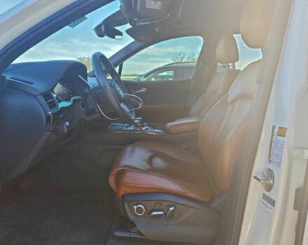 Белый Ауди Ку 7, объемом двигателя 3 л и пробегом 114 тыс. км за 6100 $, фото 6 на Automoto.ua