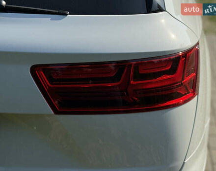 Білий Ауді Ку 7, об'ємом двигуна 3 л та пробігом 140 тис. км за 30999 $, фото 24 на Automoto.ua