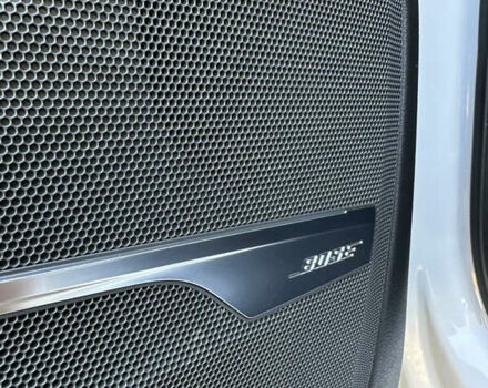 Білий Ауді Ку 7, об'ємом двигуна 2 л та пробігом 106 тис. км за 29500 $, фото 25 на Automoto.ua