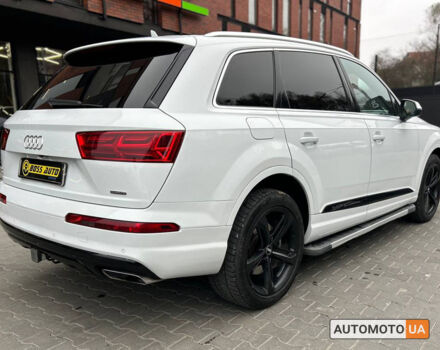 Белый Ауди Ку 7, объемом двигателя 2 л и пробегом 120 тыс. км за 32000 $, фото 5 на Automoto.ua