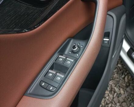 Білий Ауді Ку 7, об'ємом двигуна 3 л та пробігом 191 тис. км за 31800 $, фото 10 на Automoto.ua