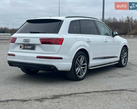 Белый Ауди Ку 7, объемом двигателя 3 л и пробегом 105 тыс. км за 31990 $, фото 3 на Automoto.ua