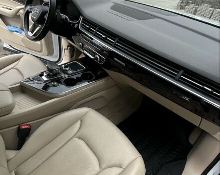 Білий Ауді Ку 7, об'ємом двигуна 3 л та пробігом 110 тис. км за 35000 $, фото 8 на Automoto.ua