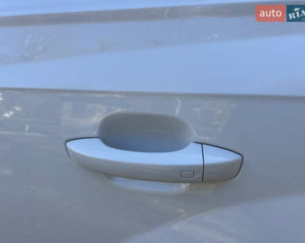 Білий Ауді Ку 7, об'ємом двигуна 3 л та пробігом 104 тис. км за 28500 $, фото 28 на Automoto.ua