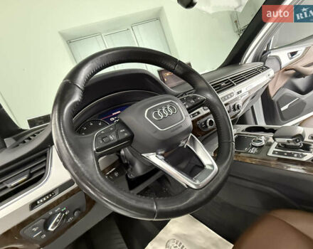 Білий Ауді Ку 7, об'ємом двигуна 2 л та пробігом 135 тис. км за 26999 $, фото 28 на Automoto.ua