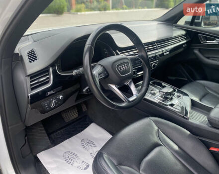 Белый Ауди Ку 7, объемом двигателя 3 л и пробегом 112 тыс. км за 35000 $, фото 14 на Automoto.ua