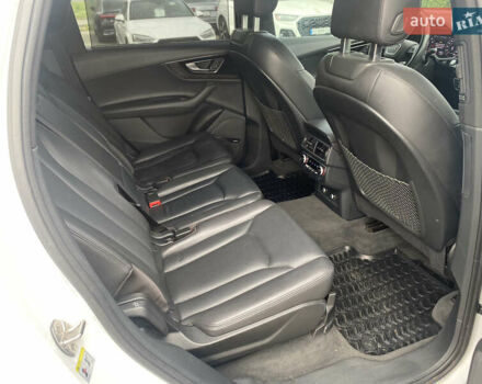 Белый Ауди Ку 7, объемом двигателя 3 л и пробегом 112 тыс. км за 35000 $, фото 31 на Automoto.ua