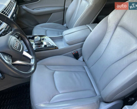 Білий Ауді Ку 7, об'ємом двигуна 3 л та пробігом 104 тис. км за 28500 $, фото 56 на Automoto.ua