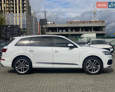 Белый Ауди Ку 7, объемом двигателя 3 л и пробегом 112 тыс. км за 35000 $, фото 3 на Automoto.ua