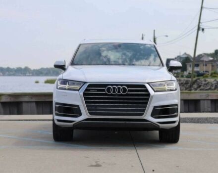 Ауди Ку 7 2018 в Полтаве на Automoto.ua Белый Ауди Ку 7, объемом двигателя 3 л и пробегом 50 тыс. км за 18000 $, фото 1 на Automoto.ua