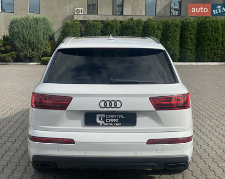 Белый Ауди Ку 7, объемом двигателя 3 л и пробегом 112 тыс. км за 35000 $, фото 5 на Automoto.ua