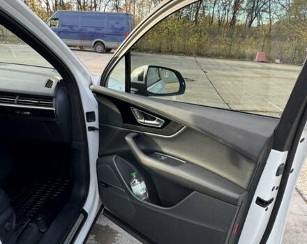 Белый Ауди Ку 7, объемом двигателя 3 л и пробегом 192 тыс. км за 28000 $, фото 15 на Automoto.ua