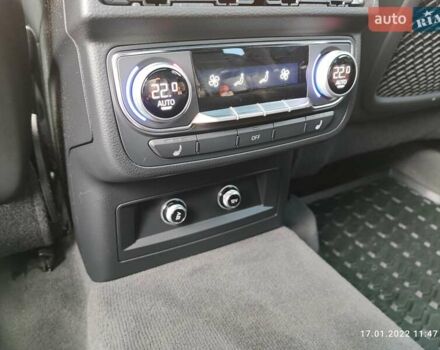 Белый Ауди Ку 7, объемом двигателя 2 л и пробегом 96 тыс. км за 44000 $, фото 25 на Automoto.ua