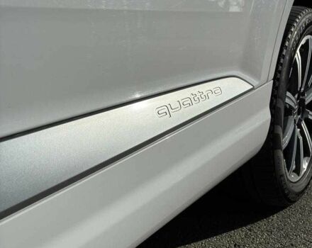 Ауді Ку 7 2018 у Києві на Automoto.ua Білий Ауді Ку 7, об'ємом двигуна 3 л та пробігом 193 тис. км за 18700 $, фото 13 на Automoto.ua