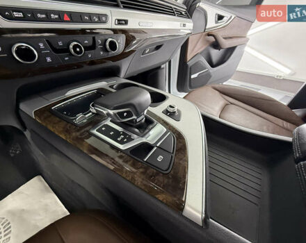 Белый Ауди Ку 7, объемом двигателя 2 л и пробегом 136 тыс. км за 25999 $, фото 35 на Automoto.ua