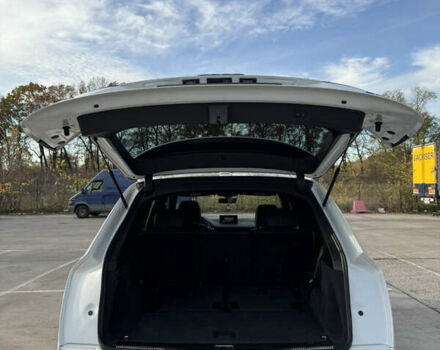 Белый Ауди Ку 7, объемом двигателя 3 л и пробегом 192 тыс. км за 28000 $, фото 20 на Automoto.ua