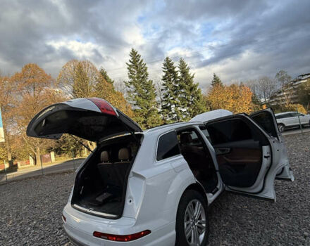 Ауді Ку 7 2018 у Трускавце на Automoto.ua Білий Ауді Ку 7, об'ємом двигуна 2 л та пробігом 136 тис. км за 29599 $, фото 33 на Automoto.ua