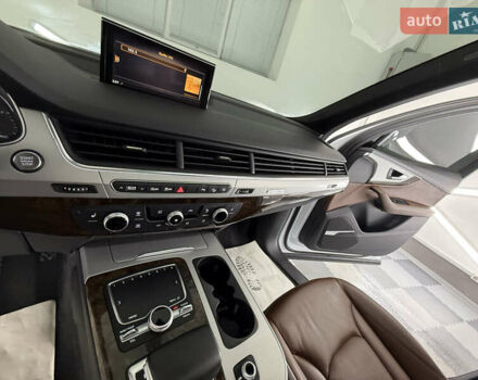 Белый Ауди Ку 7, объемом двигателя 2 л и пробегом 136 тыс. км за 25999 $, фото 43 на Automoto.ua