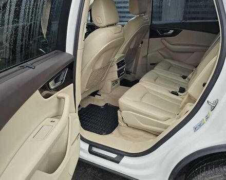 Белый Ауди Ку 7, объемом двигателя 3 л и пробегом 79 тыс. км за 42800 $, фото 4 на Automoto.ua