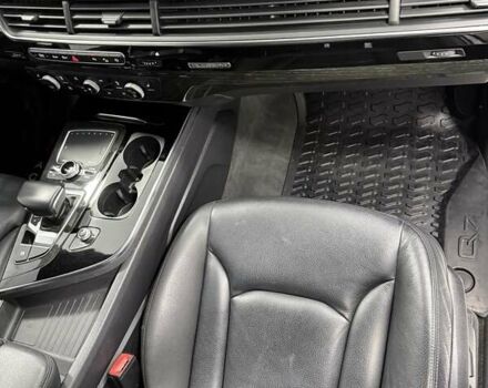 Белый Ауди Ку 7, объемом двигателя 3 л и пробегом 220 тыс. км за 27000 $, фото 21 на Automoto.ua