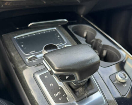 Белый Ауди Ку 7, объемом двигателя 3 л и пробегом 192 тыс. км за 28000 $, фото 28 на Automoto.ua