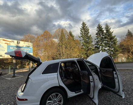 Ауді Ку 7 2018 у Трускавце на Automoto.ua Білий Ауді Ку 7, об'ємом двигуна 2 л та пробігом 136 тис. км за 29599 $, фото 38 на Automoto.ua