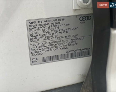 Белый Ауди Ку 7, объемом двигателя 3 л и пробегом 112 тыс. км за 35000 $, фото 34 на Automoto.ua