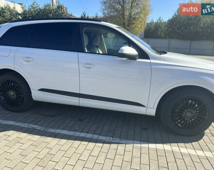 Белый Ауди Ку 7, объемом двигателя 3 л и пробегом 145 тыс. км за 31500 $, фото 38 на Automoto.ua