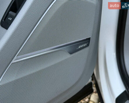 Белый Ауди Ку 7, объемом двигателя 3 л и пробегом 160 тыс. км за 21000 $, фото 14 на Automoto.ua