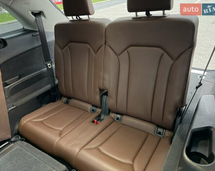 Белый Ауди Ку 7, объемом двигателя 1.98 л и пробегом 166 тыс. км за 30000 $, фото 8 на Automoto.ua