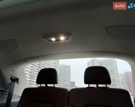 Белый Ауди Ку 7, объемом двигателя 1.98 л и пробегом 166 тыс. км за 30000 $, фото 9 на Automoto.ua