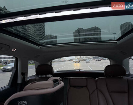 Белый Ауди Ку 7, объемом двигателя 1.98 л и пробегом 166 тыс. км за 30000 $, фото 23 на Automoto.ua