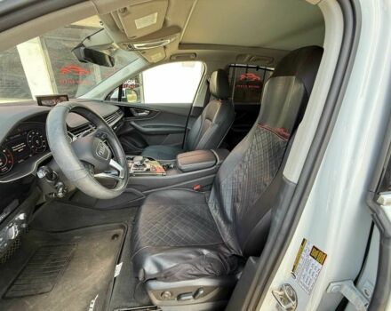 Белый Ауди Ку 7, объемом двигателя 0 л и пробегом 37 тыс. км за 15000 $, фото 13 на Automoto.ua