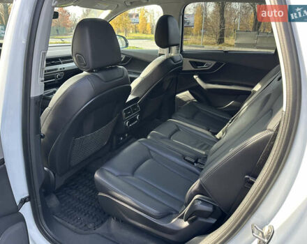 Білий Ауді Ку 7, об'ємом двигуна 3 л та пробігом 58 тис. км за 37500 $, фото 30 на Automoto.ua