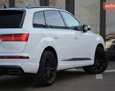 Білий Ауді Ку 7, об'ємом двигуна 3 л та пробігом 99 тис. км за 34999 $, фото 12 на Automoto.ua