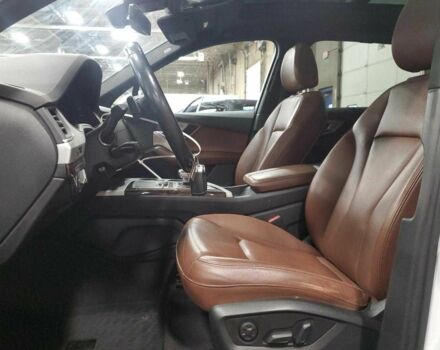 Белый Ауди Ку 7, объемом двигателя 2 л и пробегом 60 тыс. км за 10500 $, фото 6 на Automoto.ua