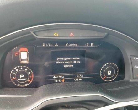 Белый Ауди Ку 7, объемом двигателя 3 л и пробегом 71 тыс. км за 7400 $, фото 8 на Automoto.ua