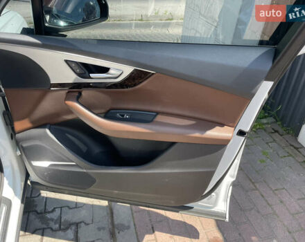 Белый Ауди Ку 7, объемом двигателя 1.98 л и пробегом 74 тыс. км за 38000 $, фото 7 на Automoto.ua