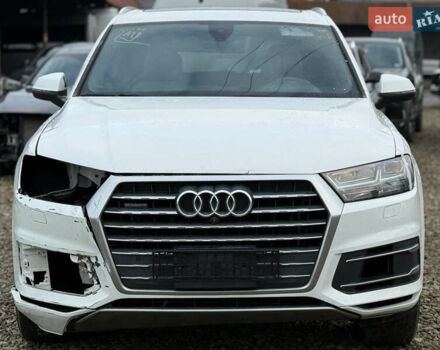Белый Ауди Ку 7, объемом двигателя 3 л и пробегом 160 тыс. км за 21000 $, фото 7 на Automoto.ua