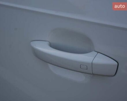 Білий Ауді Ку 7, об'ємом двигуна 3 л та пробігом 99 тис. км за 34999 $, фото 15 на Automoto.ua