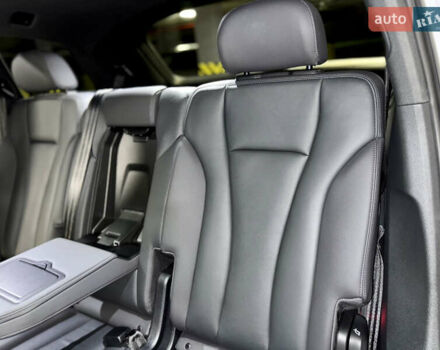 Білий Ауді Ку 7, об'ємом двигуна 3 л та пробігом 15 тис. км за 49000 $, фото 22 на Automoto.ua