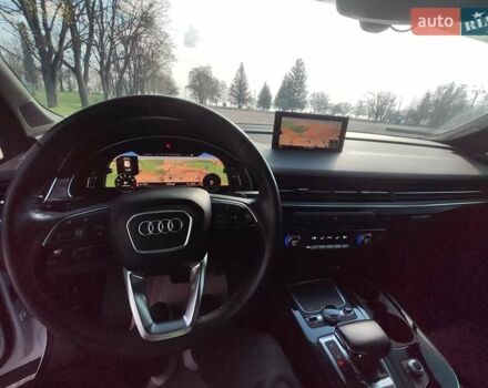 Белый Ауди Ку 7, объемом двигателя 3 л и пробегом 99 тыс. км за 46300 $, фото 6 на Automoto.ua