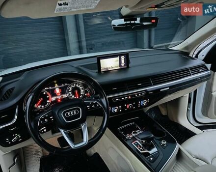Білий Ауді Ку 7, об'ємом двигуна 3 л та пробігом 210 тис. км за 19999 $, фото 26 на Automoto.ua